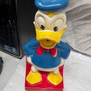 Donald Duck vintage bank